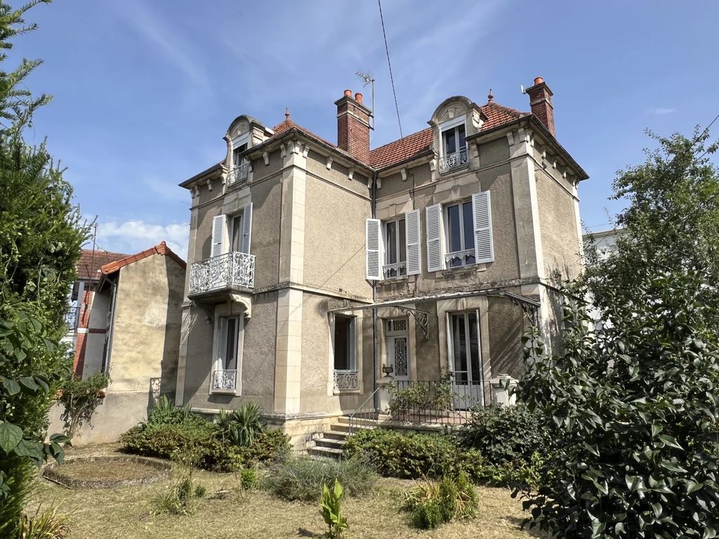 Achat maison à vendre 4 chambres 112 m² - Auxerre