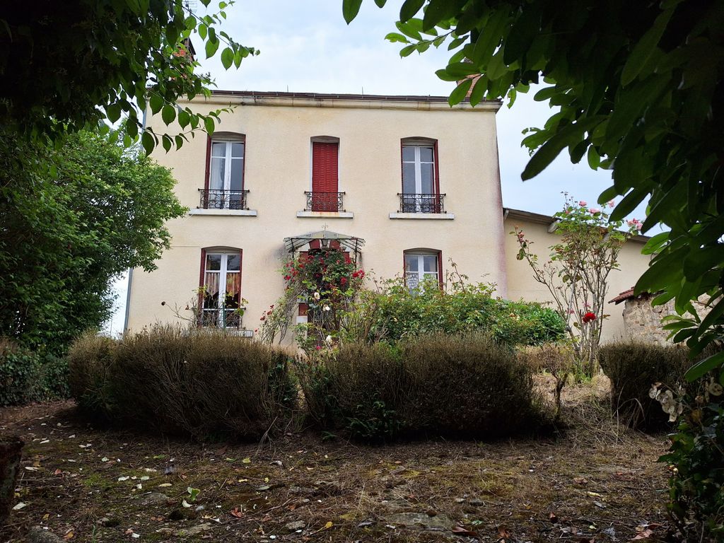 Achat maison à vendre 3 chambres 112 m² - Châteauponsac