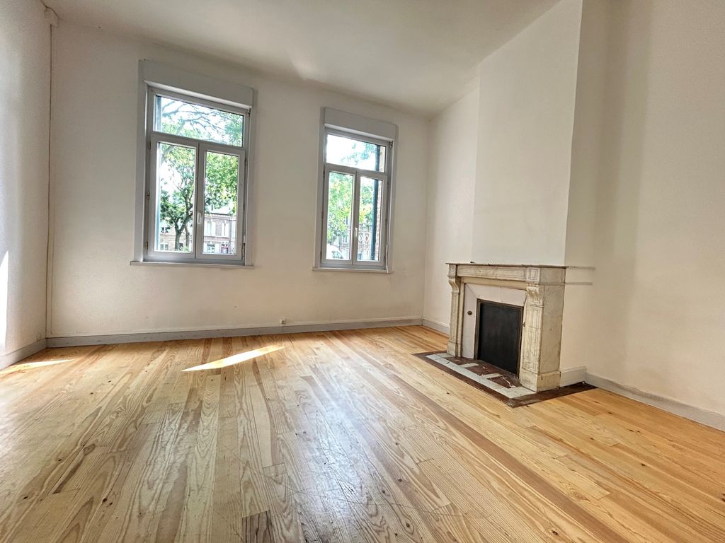 Achat maison à vendre 4 chambres 115 m² - Amiens