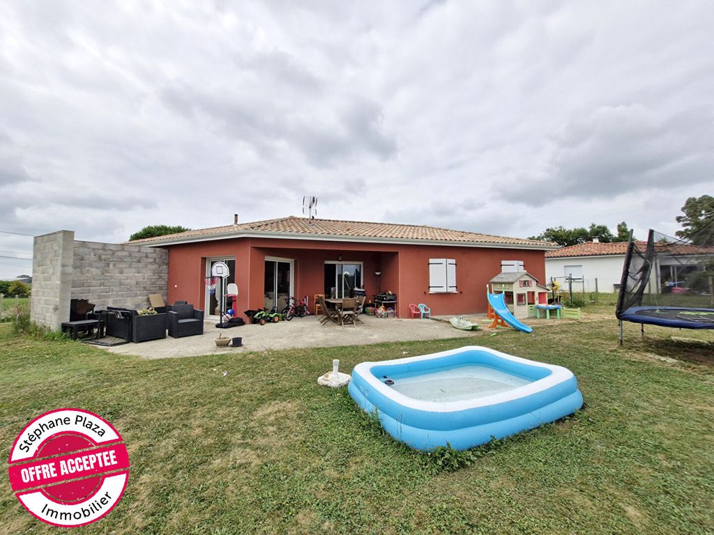 Achat maison à vendre 4 chambres 110 m² - Saint-Girons-en-Béarn