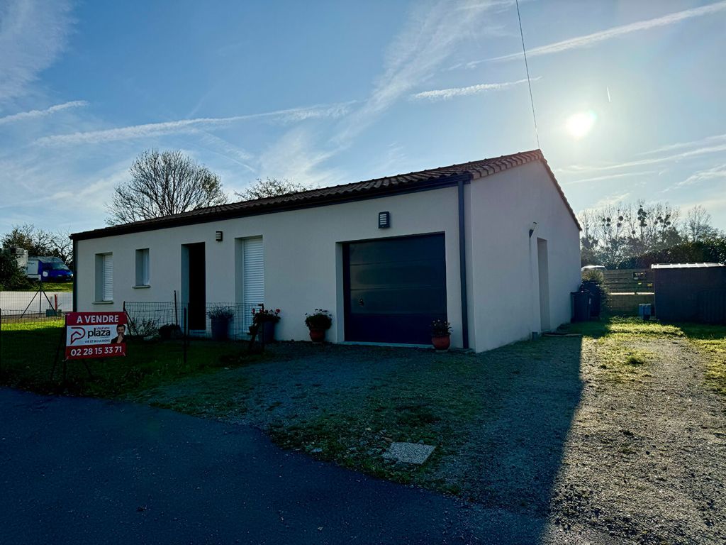 Achat maison à vendre 3 chambres 82 m² - Saint-Étienne-du-Bois