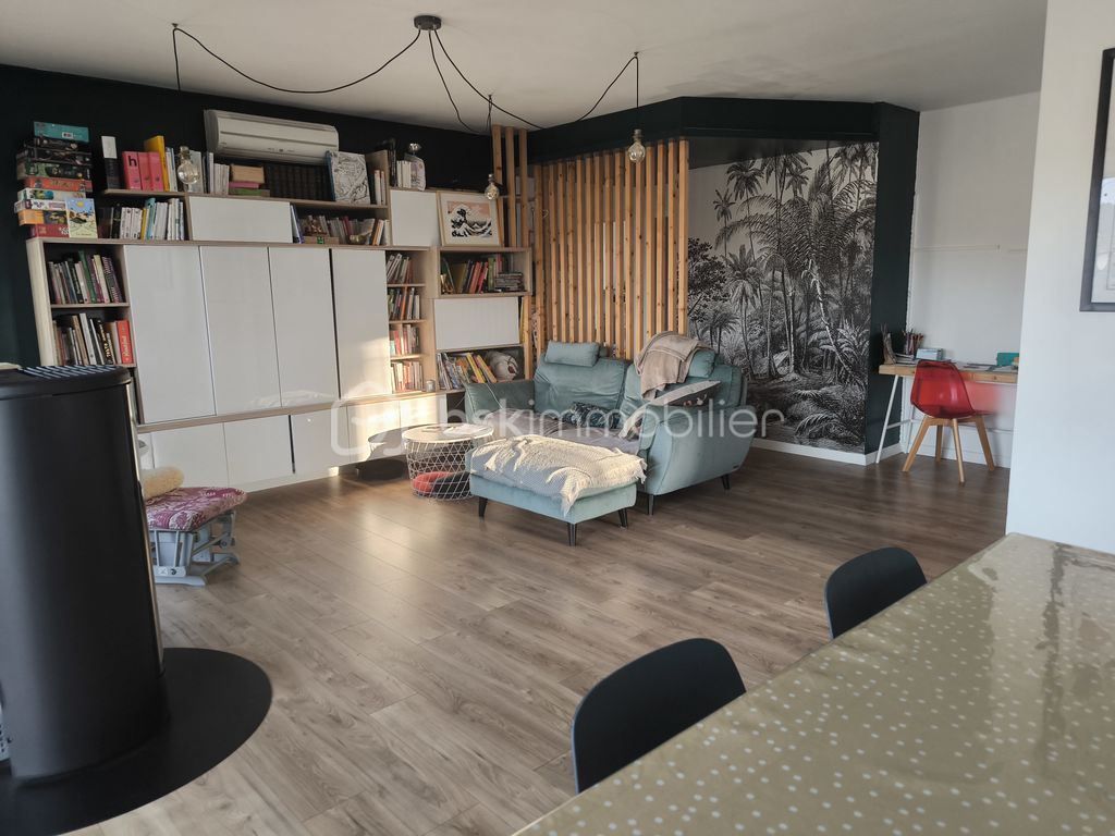 Achat maison à vendre 6 chambres 171 m² - Le Passage