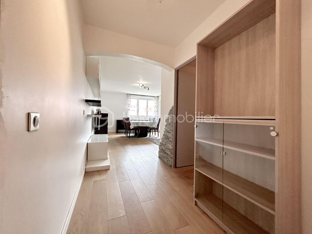 Achat appartement à vendre 4 pièces 88 m² - La Ravoire