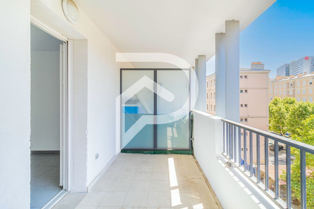 Achat appartement à vendre 3 pièces 65 m² - Marseille 3ème arrondissement