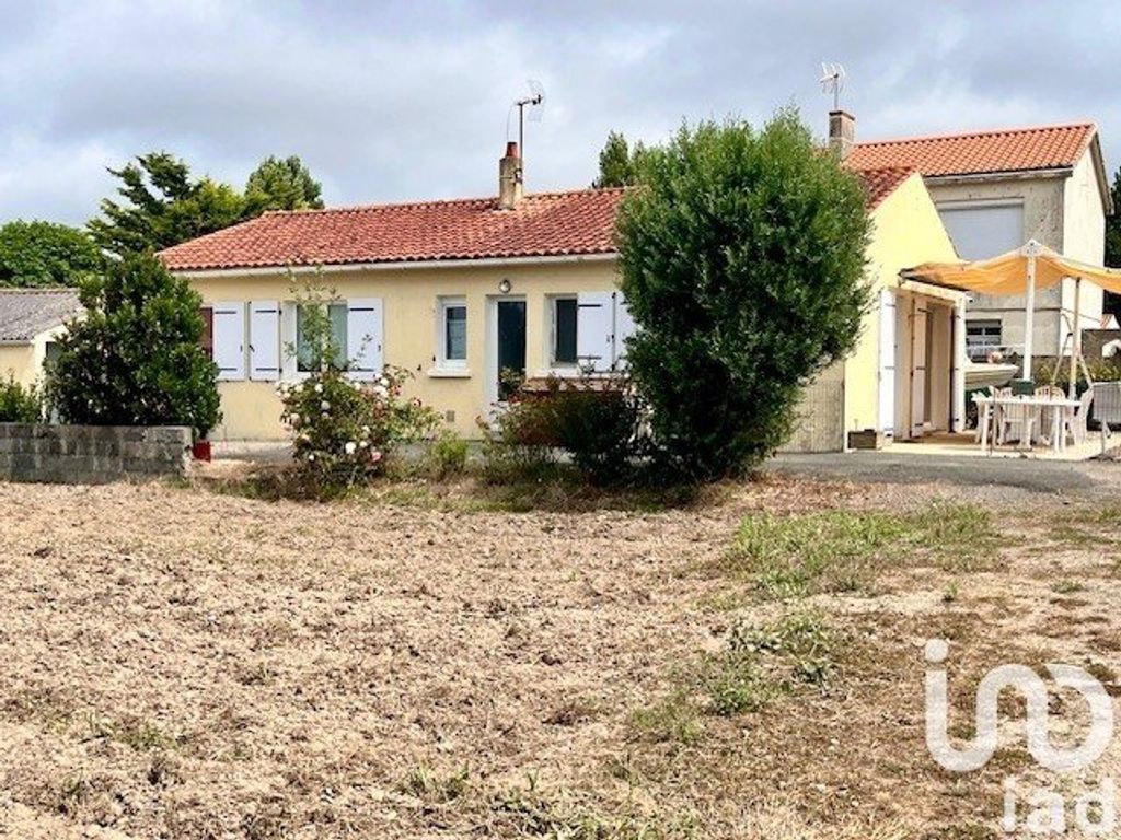 Achat maison à vendre 4 chambres 93 m² - Beauvoir-sur-Mer