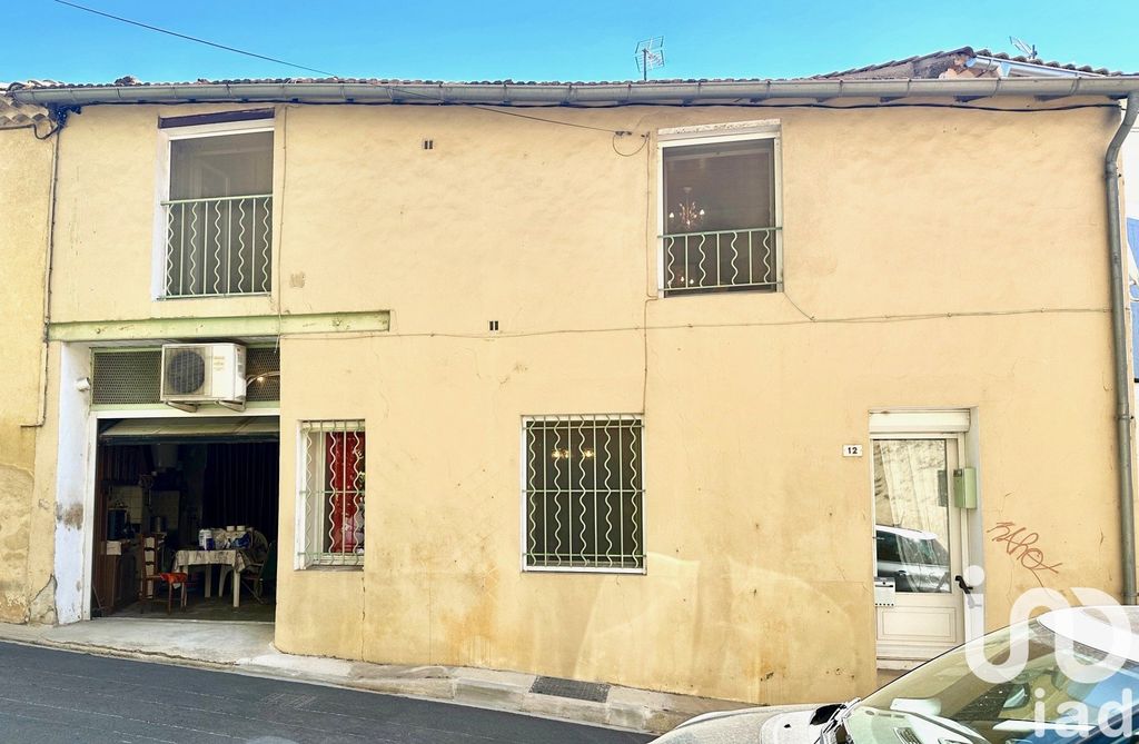 Achat maison à vendre 3 chambres 115 m² - Châteauneuf-du-Pape