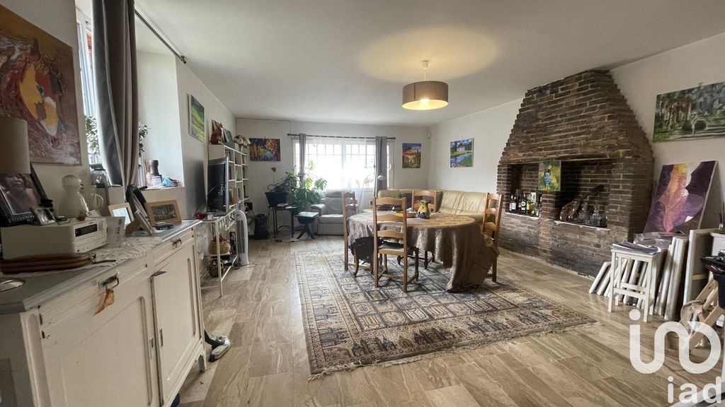 Achat maison à vendre 3 chambres 143 m² - Berchères-Saint-Germain