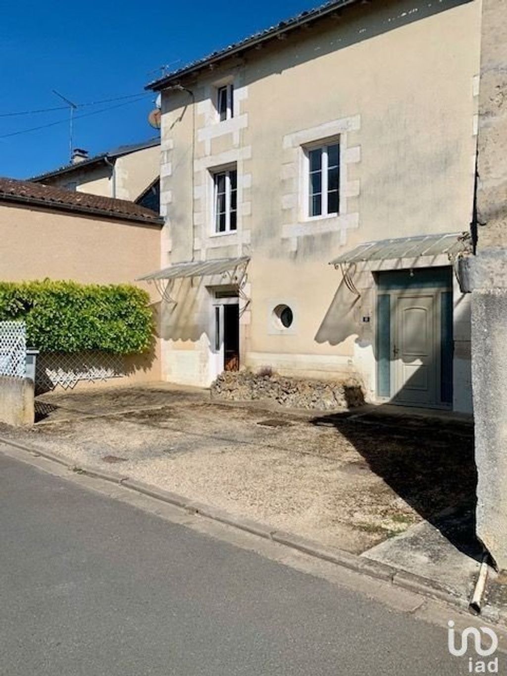 Achat maison à vendre 4 chambres 220 m² - Migné-Auxances