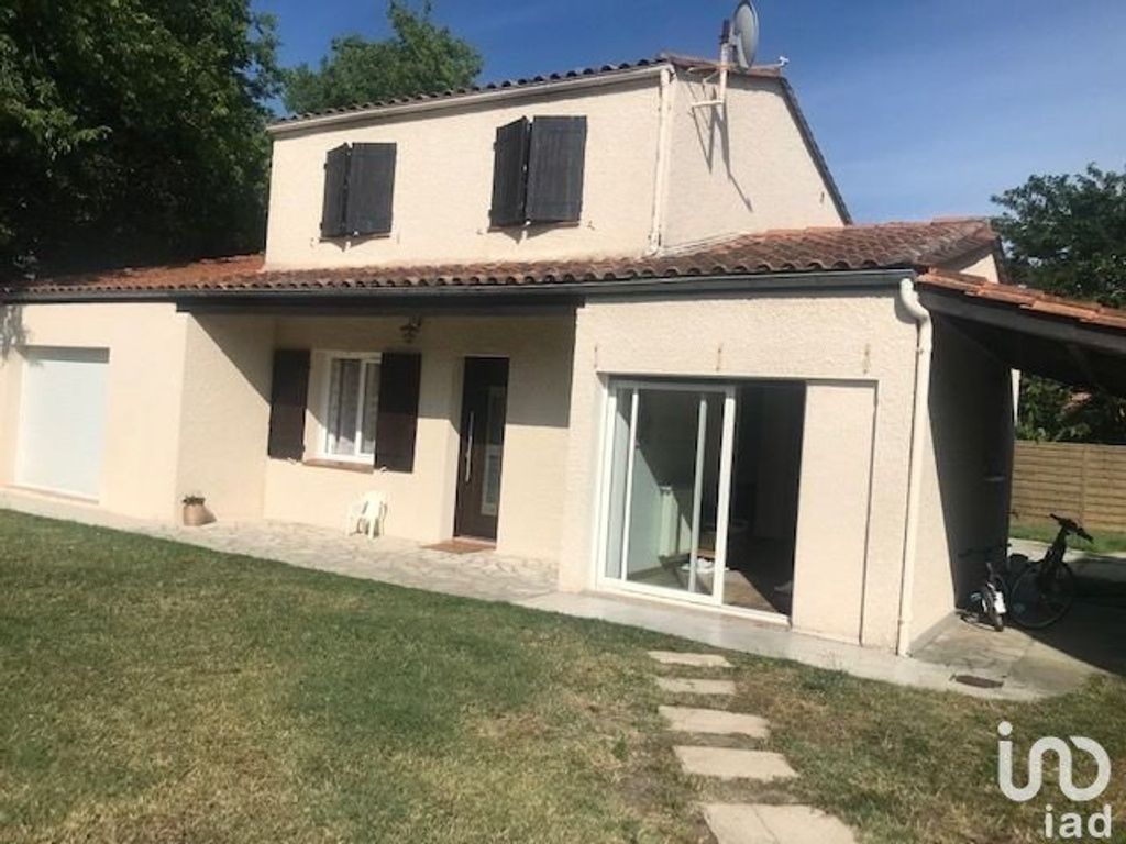 Achat maison à vendre 5 chambres 150 m² - Libourne