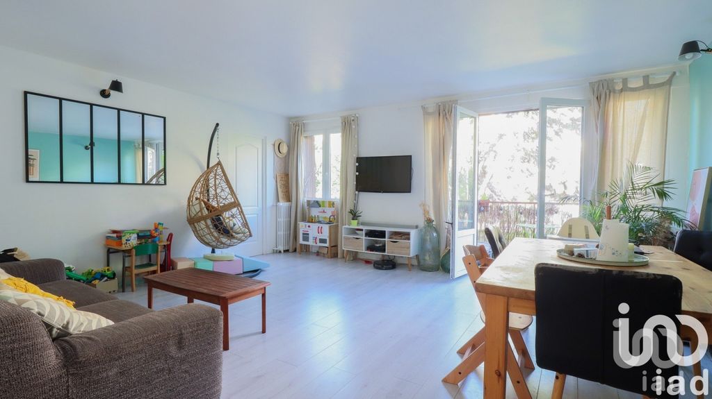 Achat appartement à vendre 4 pièces 78 m² - Asnières-sur-Seine