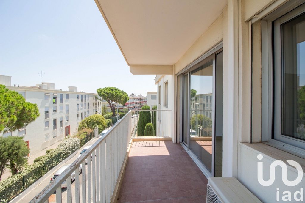 Achat appartement à vendre 3 pièces 67 m² - Saint-Laurent-du-Var