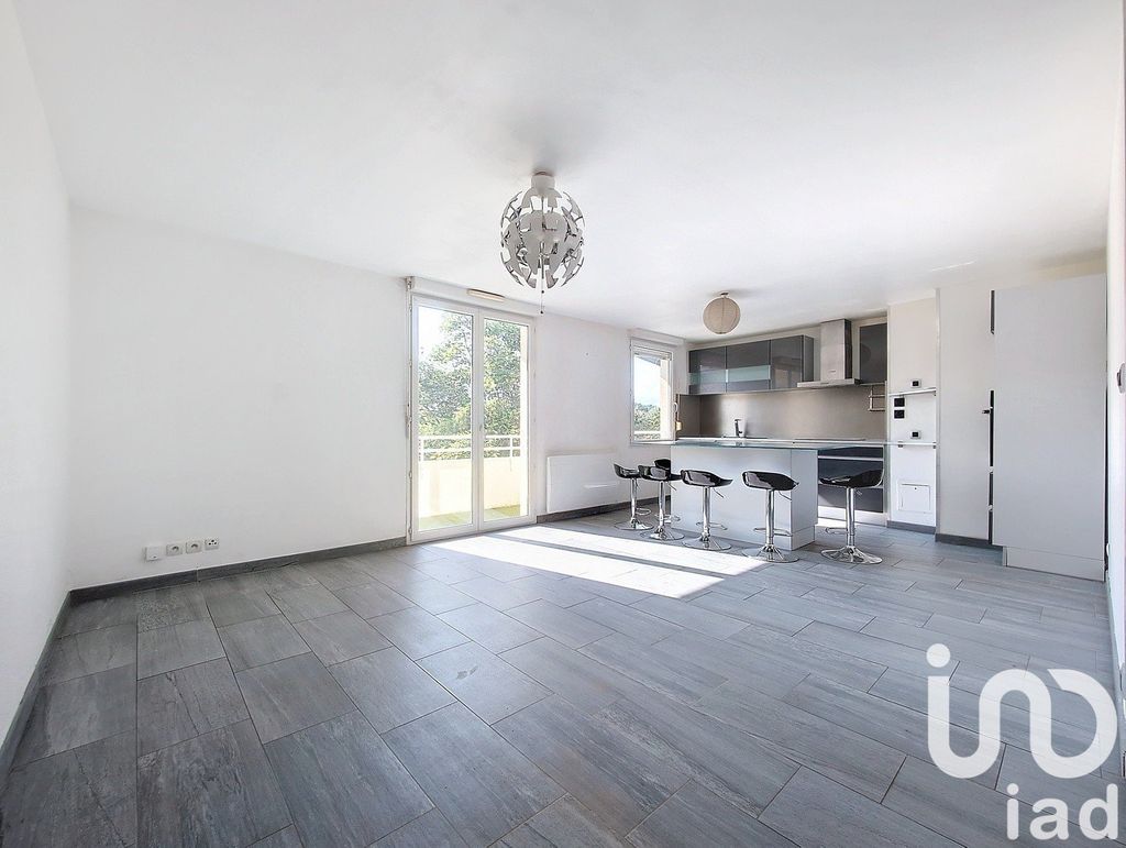 Achat appartement à vendre 3 pièces 63 m² - Vétraz-Monthoux