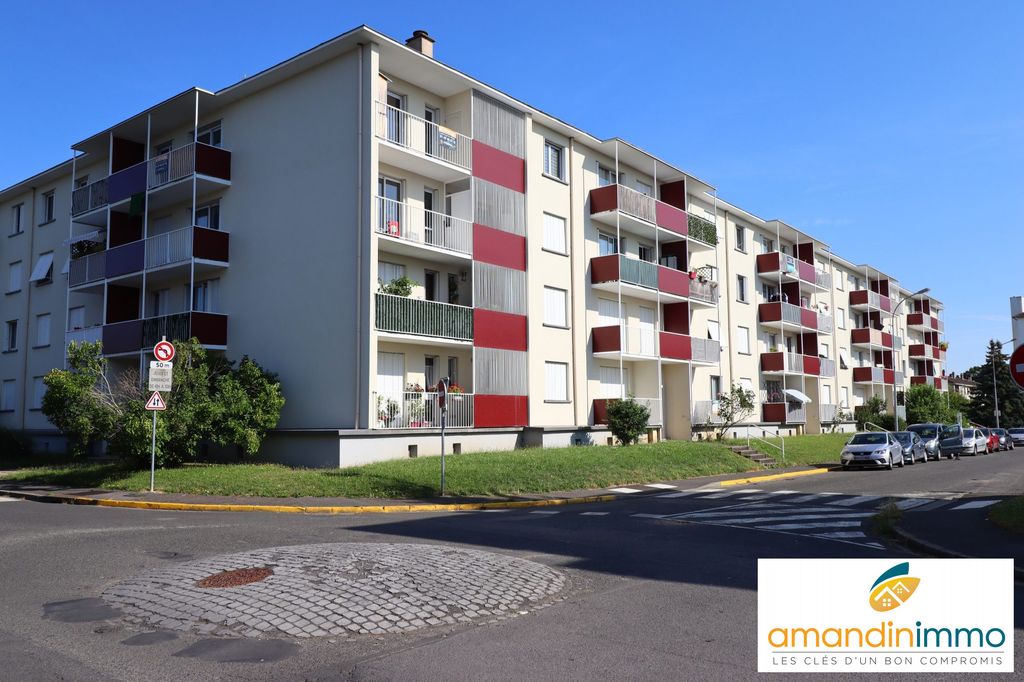 Achat appartement à vendre 3 pièces 64 m² - Saint-Fargeau-Ponthierry