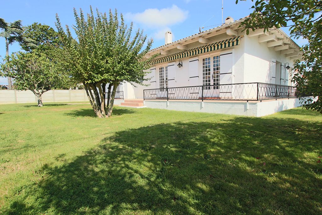 Achat maison à vendre 4 chambres 108 m² - Gujan-Mestras