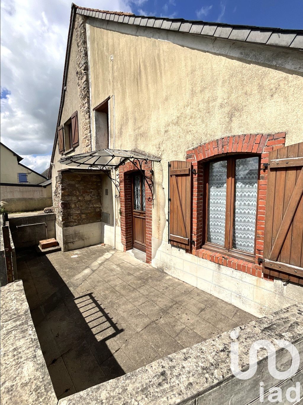 Achat maison 1 chambre(s) - Sainte-Suzanne-et-Chammes