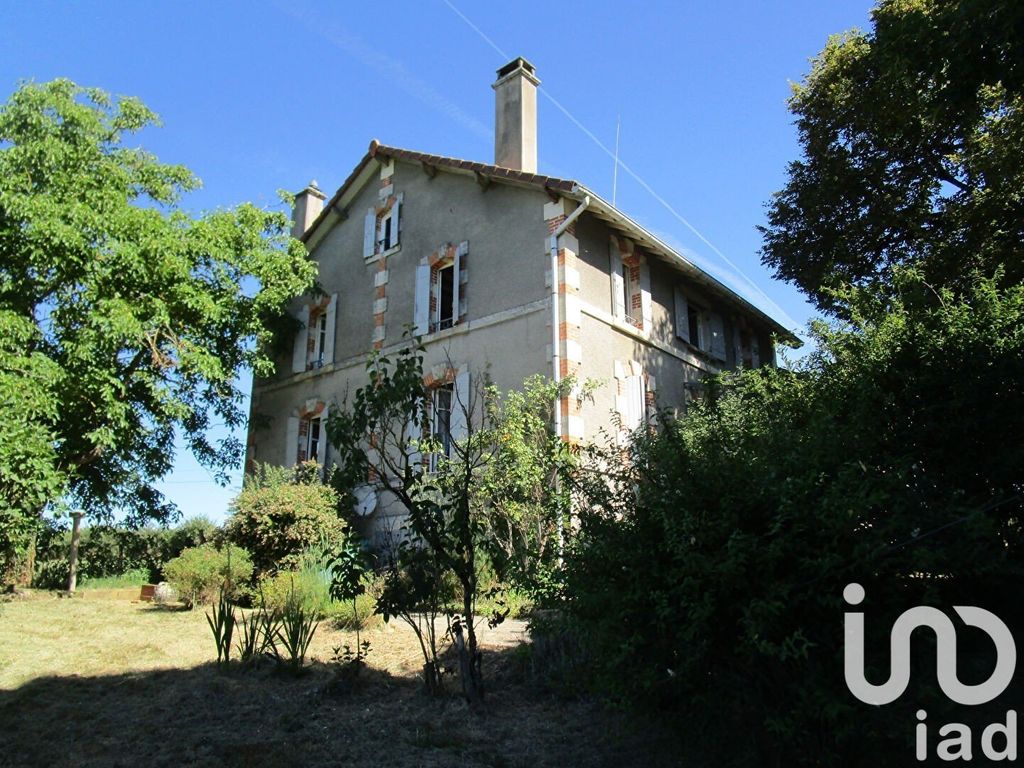 Achat maison à vendre 5 chambres 165 m² - Montpon-Ménestérol