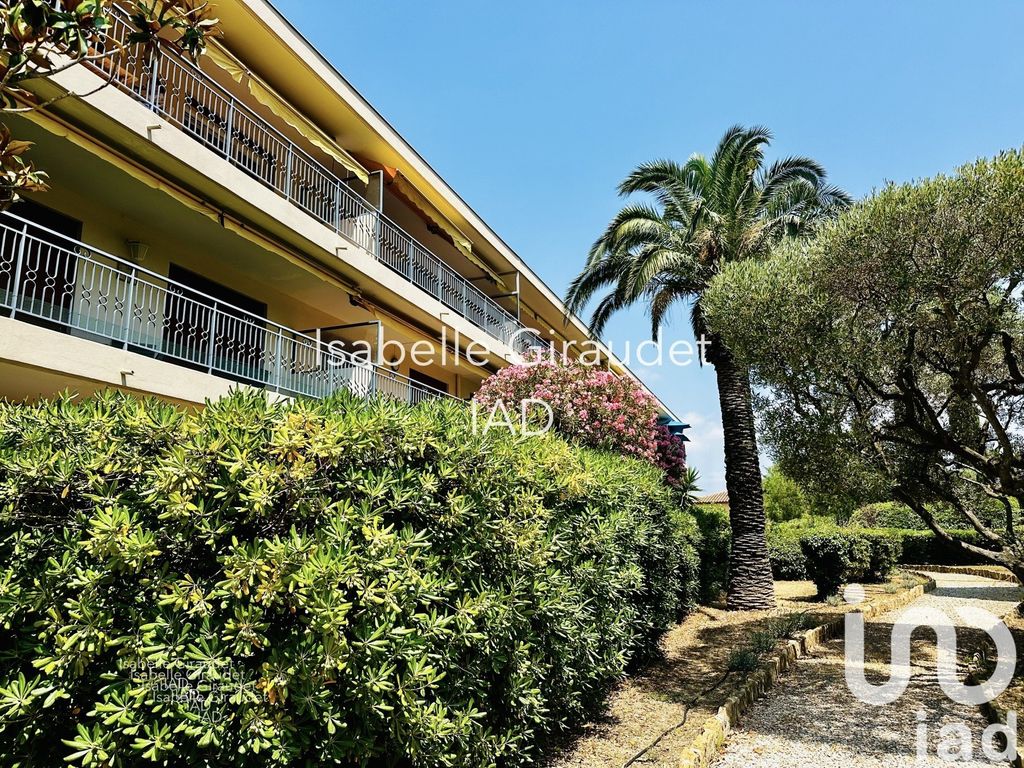 Achat appartement à vendre 4 pièces 82 m² - Sanary-sur-Mer