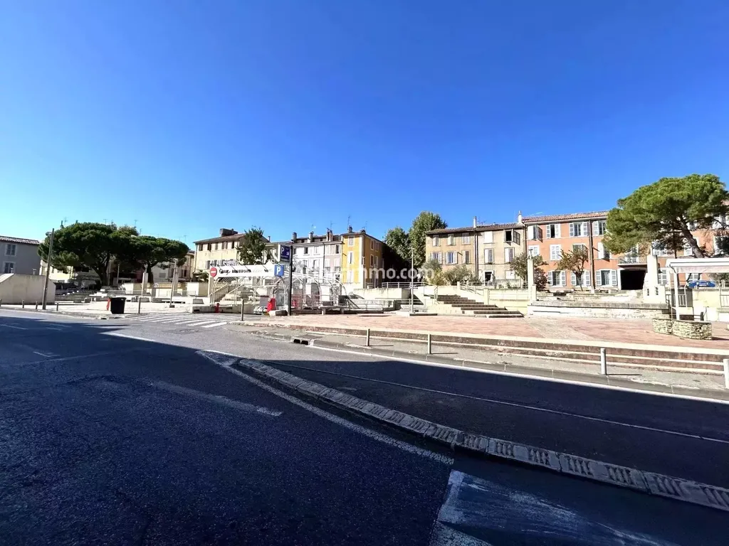 Achat appartement à vendre 2 pièces 39 m² - Aubagne