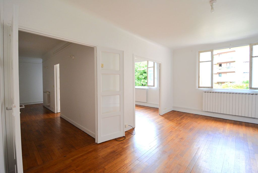 Achat appartement à vendre 2 pièces 62 m² - Le Kremlin-Bicêtre