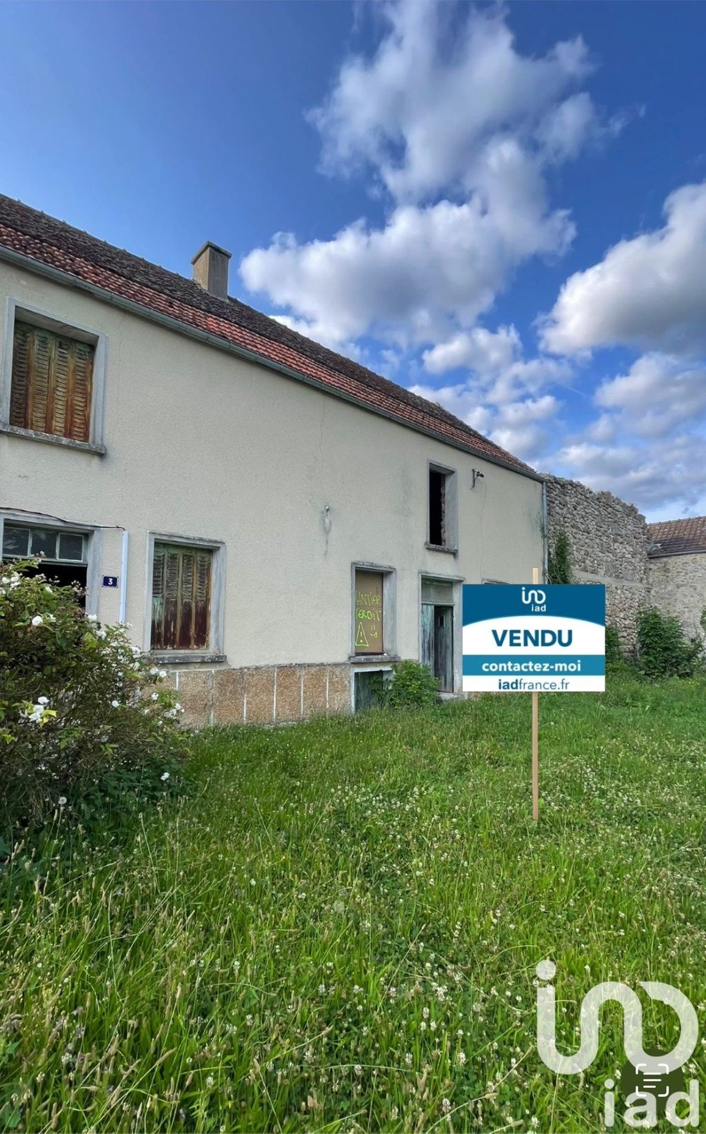 Achat maison à vendre 5 chambres 150 m² - Festigny