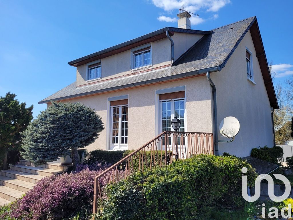 Achat maison à vendre 4 chambres 149 m² - Gueugnon