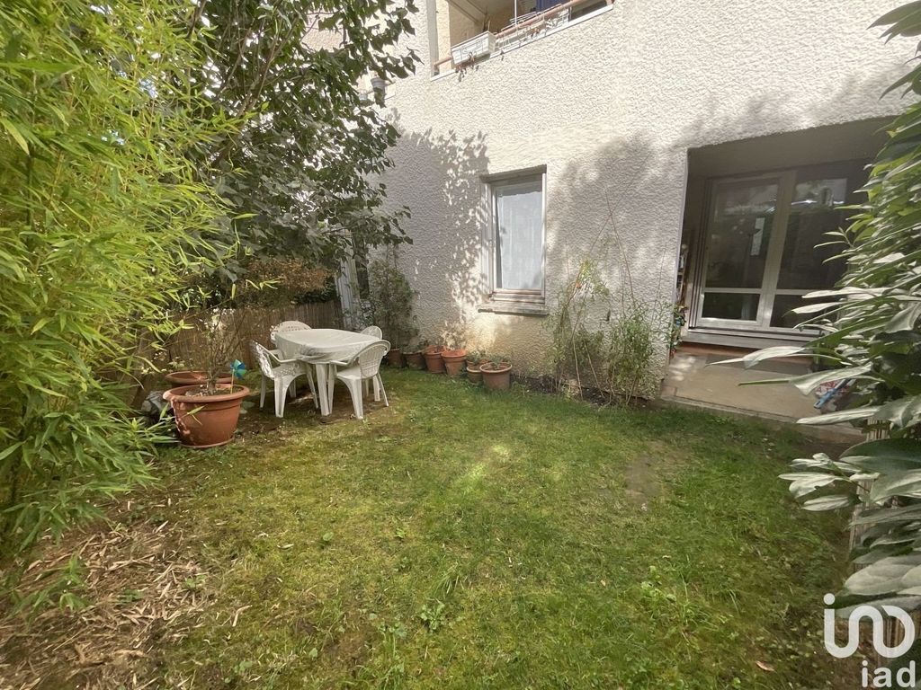 Achat appartement à vendre 4 pièces 90 m² - Lognes