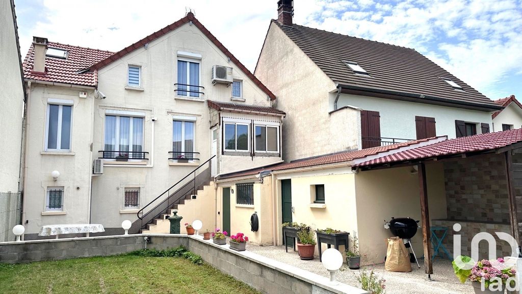 Achat maison à vendre 3 chambres 104 m² - Gagny