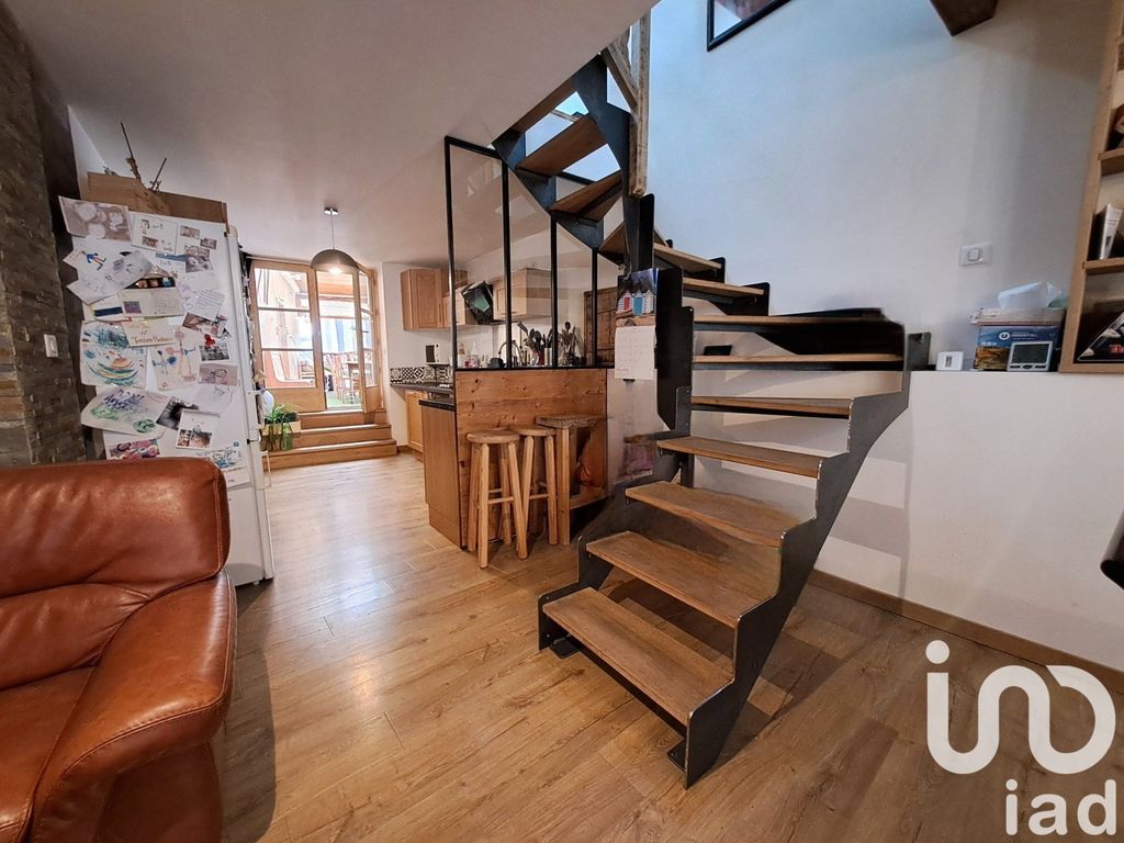 Achat maison à vendre 3 chambres 124 m² - Champagny-en-Vanoise