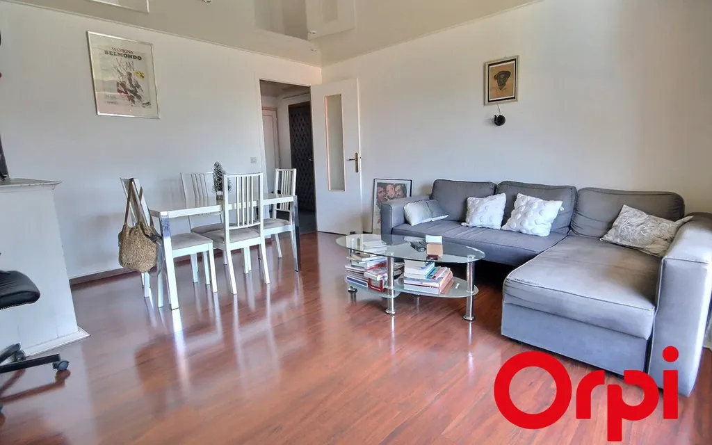 Achat appartement à vendre 3 pièces 66 m² - Marseille 12ème arrondissement