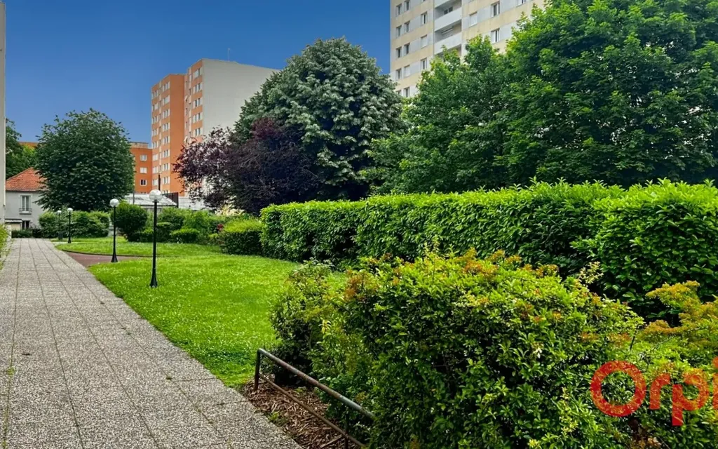 Achat appartement à vendre 4 pièces 77 m² - L'Île-Saint-Denis