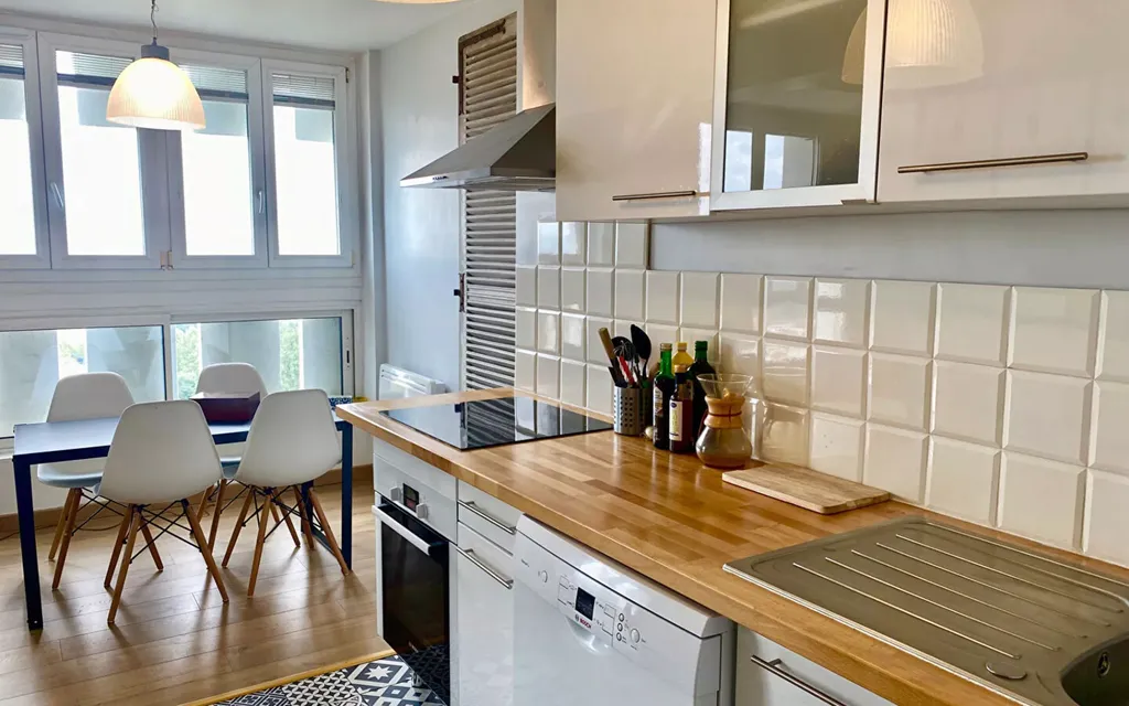 Achat appartement à vendre 3 pièces 72 m² - Le Bouscat