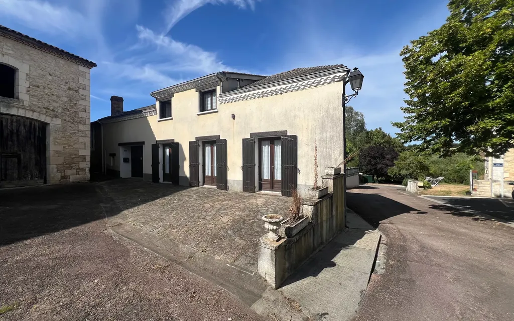 Achat maison à vendre 4 chambres 117 m² - Vaunac