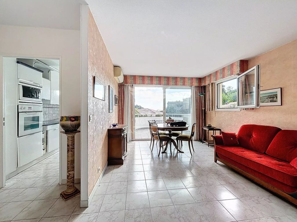 Achat appartement à vendre 3 pièces 67 m² - Menton