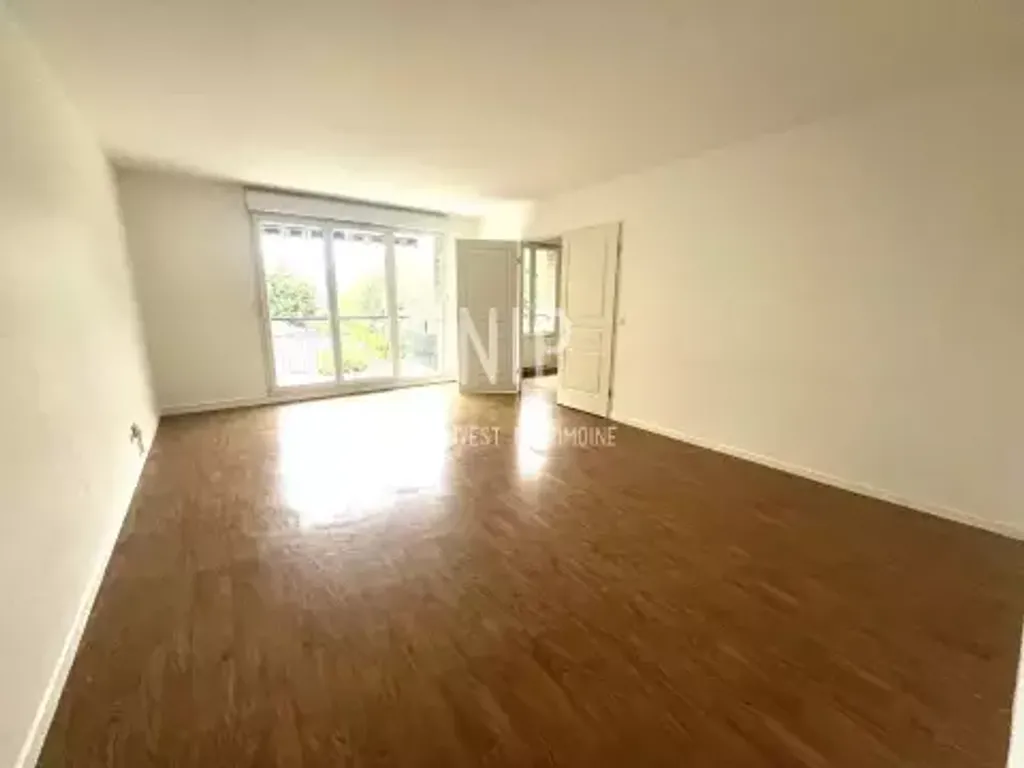 Achat appartement à vendre 4 pièces 80 m² - Croix