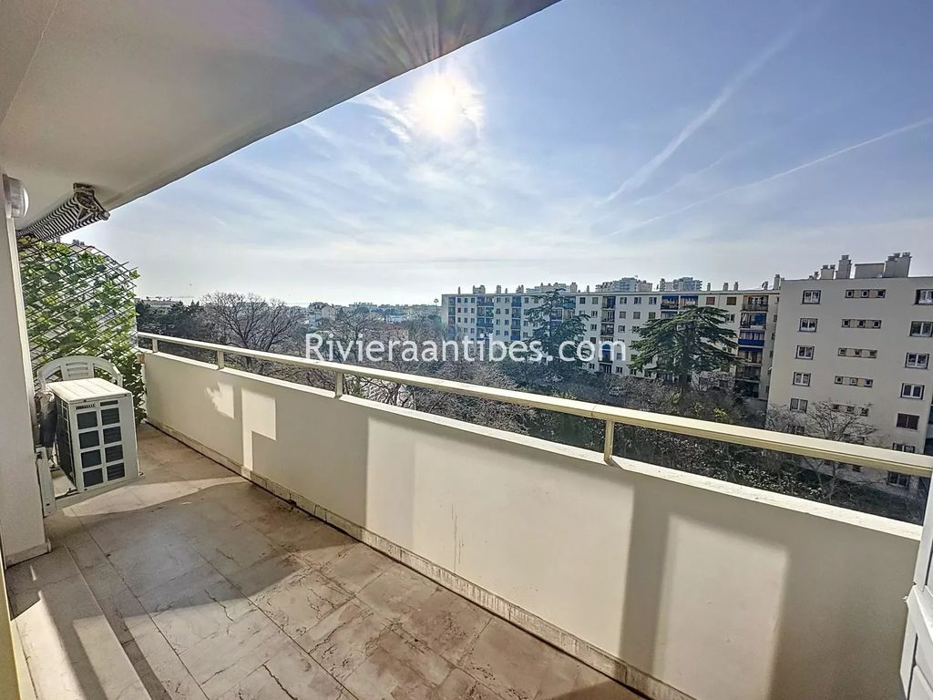 Achat studio à vendre 22 m² - Antibes