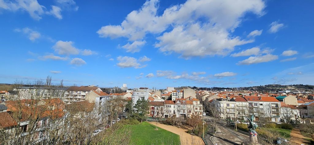 Achat appartement 5 pièce(s) Vichy