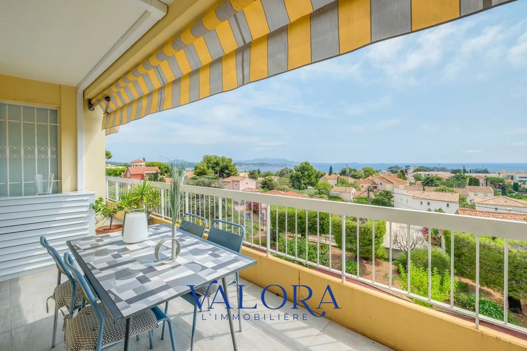 Achat appartement à vendre 3 pièces 80 m² - Bandol