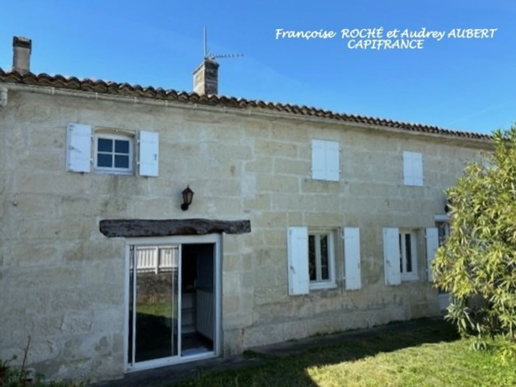 Achat maison à vendre 4 chambres 254 m² - Saint-Georges-des-Coteaux