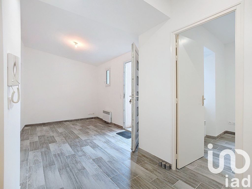 Achat appartement à vendre 2 pièces 28 m² - Montereau-Fault-Yonne