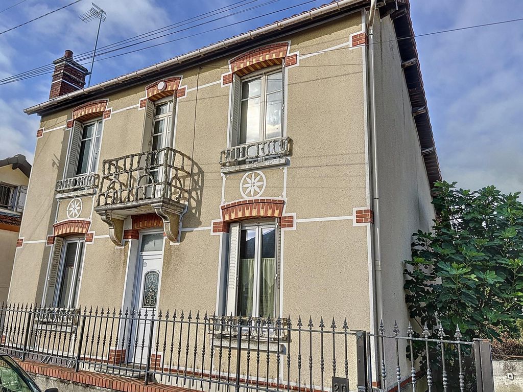 Achat maison à vendre 4 chambres 98 m² - Les Noës-près-Troyes