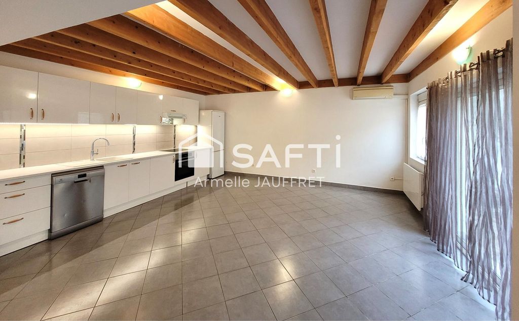 Achat appartement à vendre 4 pièces 91 m² - Moisselles