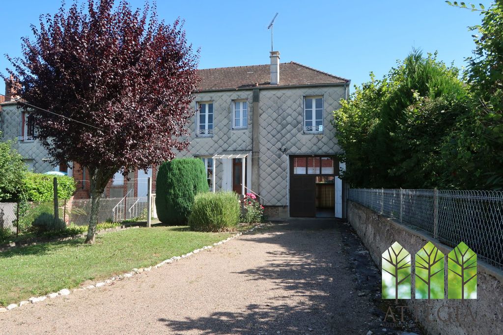 Achat maison à vendre 4 chambres 170 m² - Bonnat