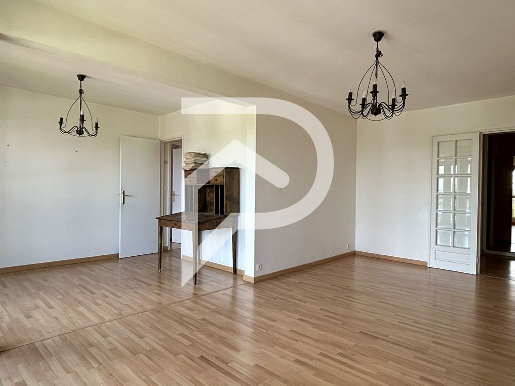 Achat appartement à vendre 5 pièces 98 m² - Les Ulis