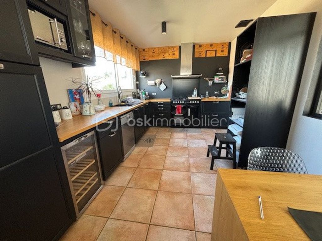 Achat maison à vendre 3 chambres 159 m² - Limoux