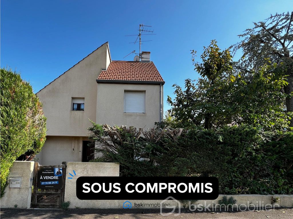 Achat maison à vendre 3 chambres 94 m² - Saint-Apollinaire