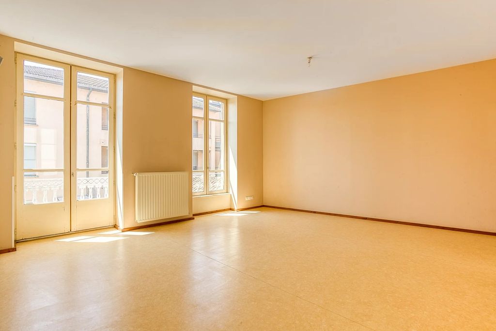 Achat appartement à vendre 3 pièces 84 m² - Thizy-les-Bourgs