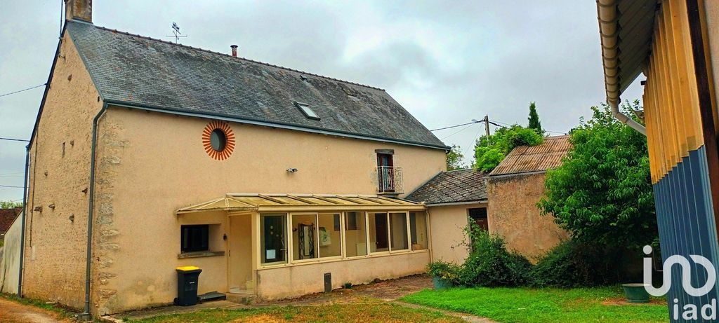 Achat maison à vendre 5 chambres 163 m² - La Chapelle-Saint-Martin-en-Plaine