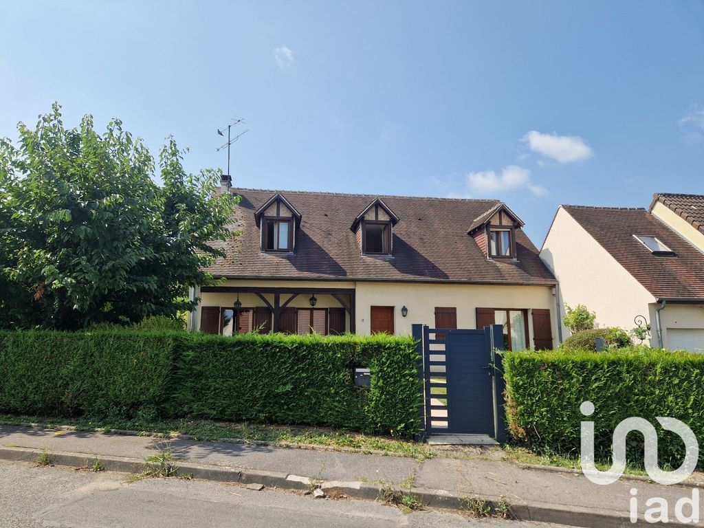 Achat maison à vendre 5 chambres 148 m² - Viarmes