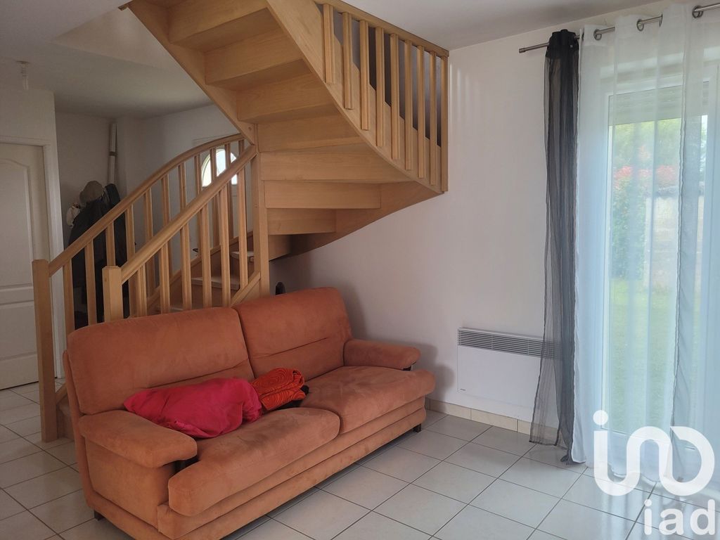 Achat maison à vendre 3 chambres 80 m² - Beaumont-les-Autels