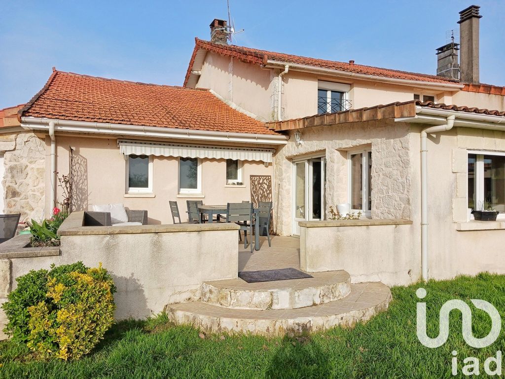 Achat maison 4 chambre(s) - Roumazières-Loubert